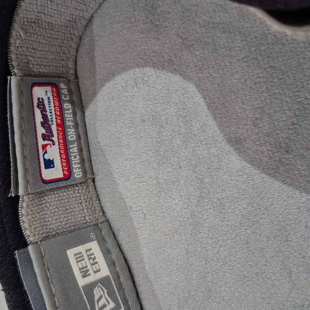 Seattle Mariners visor - Picture 3 of 7